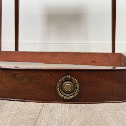 ANTIQUE 18TH CENTURY BOW FRONT WRITING TABLE IN MAHOGANY - ADDITIONAL PHOTO 10