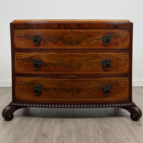 antique 19th century chest of drawers in mahogany - CATEGORY: ANTIQUE CHEST OF DRAWERS - DATED VICTORIAN