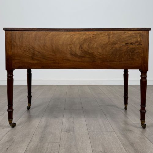 ANTIQUE 18TH CENTURY WRITING TABLE IN MAHOGANY - ADDITIONAL PHOTO 4