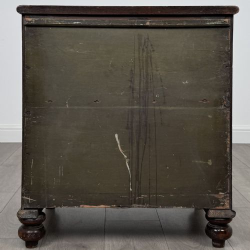 ANTIQUE 18TH CENTURY SMALL OAK CUPBOARD OF GOOD QUALITY - ADDITIONAL PHOTO 5