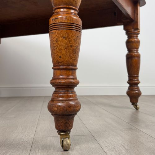 ANTIQUE 19TH CENTURY FINE QUALITY DINING TABLE IN OAK - ADDITIONAL PHOTO 6