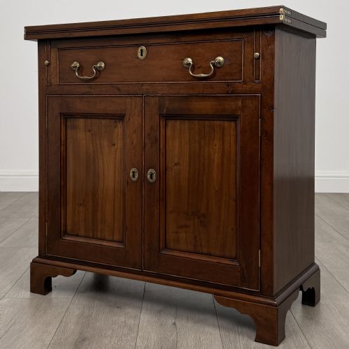 ANTIQUE 20TH CENTURY BACHELORS CHEST IN MAHOGANY - ADDITIONAL PHOTO 4