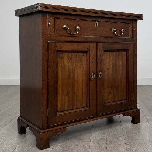 ANTIQUE 20TH CENTURY BACHELORS CHEST IN MAHOGANY - ADDITIONAL PHOTO 10
