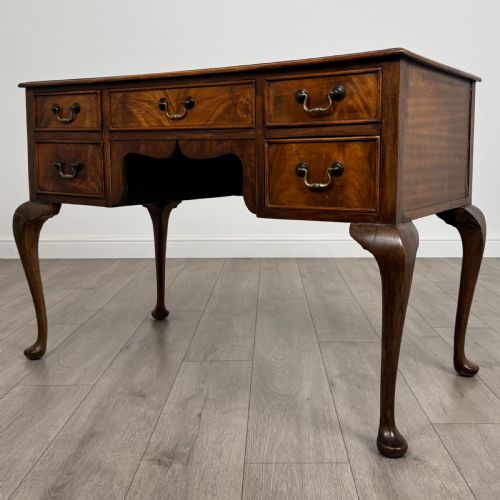 ANTIQUE 20TH CENTURY GOOD QUALITY WRITING TABLE IN MAHOGANY - ADDITIONAL PHOTO 1