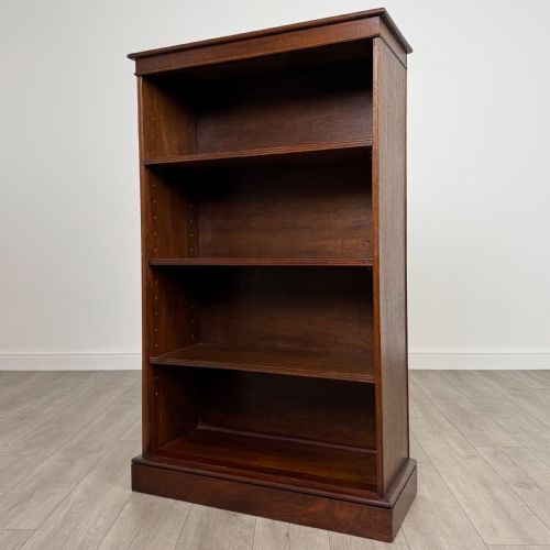 ANTIQUE 20TH CENTURY OPEN BOOKCASE IN MAHOGANY - ADDITIONAL PHOTO 2