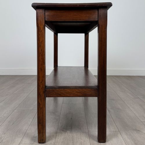 ANTIQUE 20TH CENTURY GOOD QUALITY OAK SIDE TABLE - ADDITIONAL PHOTO 2