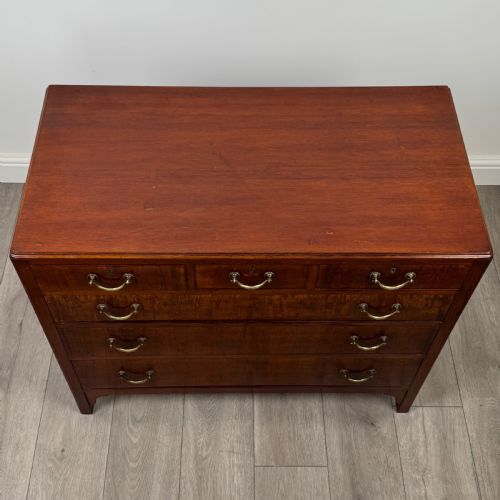 ANTIQUE 19TH CENTURY GOOD QUALITY MAHOGANY CHEST OF DRAWERS - ADDITIONAL PHOTO 8