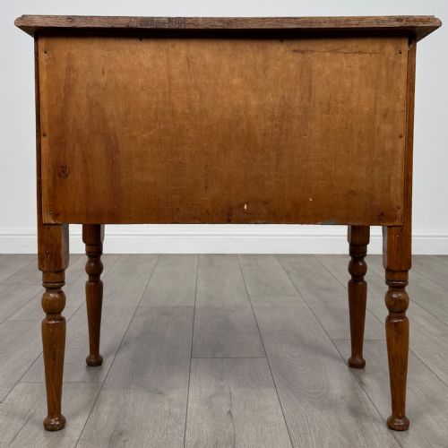 ANTIQUE 20TH CENTURY SMALL GOLDEN OAK CHEST OF DRAWERS - ADDITIONAL PHOTO 4