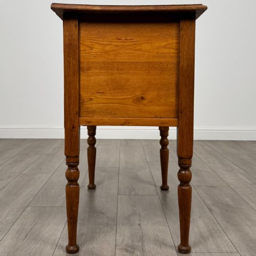 ANTIQUE 20TH CENTURY SMALL GOLDEN OAK CHEST OF DRAWERS - ADDITIONAL PHOTO 6