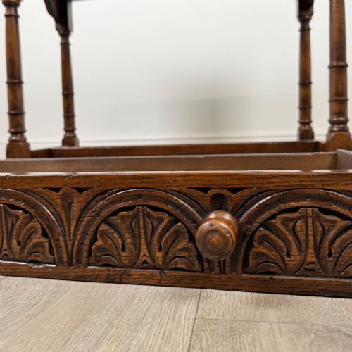 ANTIQUE 20TH CENTURY GOOD QUALITY SIDE TABLE IN OAK - ADDITIONAL PHOTO 10