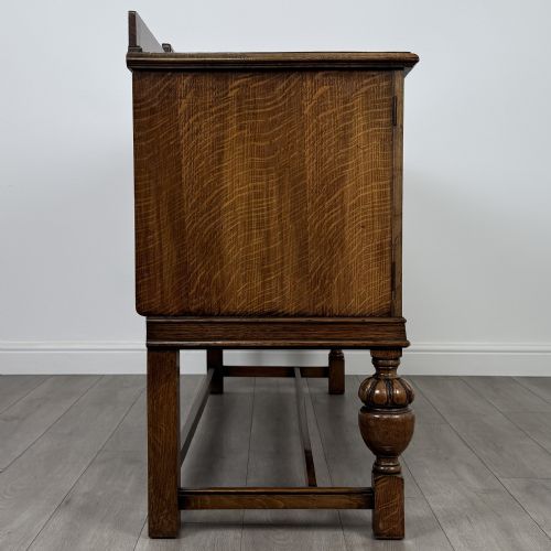 ANTIQUE 20TH CENTURY FINE QUALITY CARVED OAK SIDEBOARD - ADDITIONAL PHOTO 7