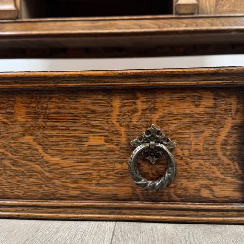 ANTIQUE 20TH CENTURY FINE QUALITY CARVED OAK SIDEBOARD - ADDITIONAL PHOTO 11