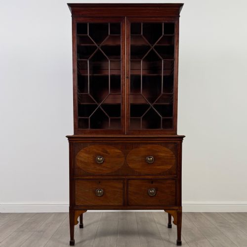 ANTIQUE 18TH CENTURY SMALL SECRETAIRE BOOKCASE IN MAHOGANY - ADDITIONAL PHOTO 1