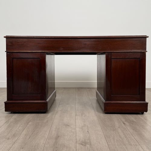 ANTIQUE 19TH CENTURY GOOD QUALITY PEDESTAL DESK IN MAHOGANY - ADDITIONAL PHOTO 4