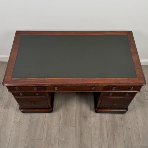 ANTIQUE 19TH CENTURY GOOD QUALITY PEDESTAL DESK IN MAHOGANY - ADDITIONAL PHOTO 8
