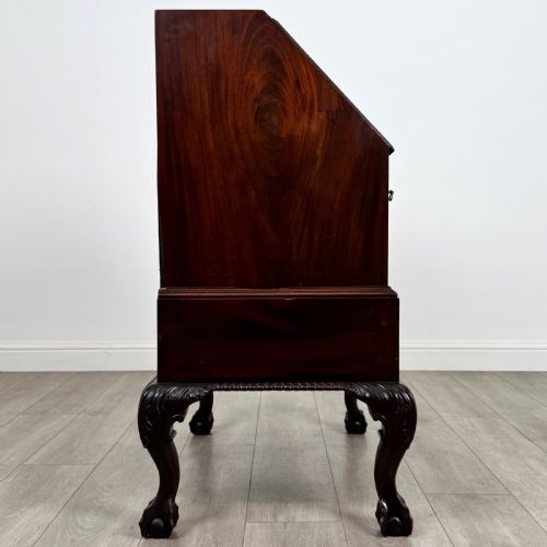 ANTIQUE 20TH CENTURY FINE QUALITY BUREAU IN MAHOGANY - ADDITIONAL PHOTO 7