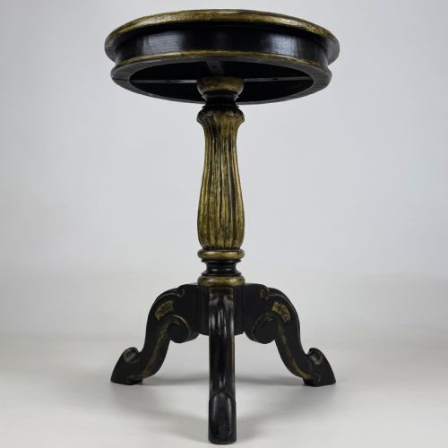 antique 20th century small painted side table - CATEGORY: ANTIQUE TABLES - DATED EDWARDIAN
