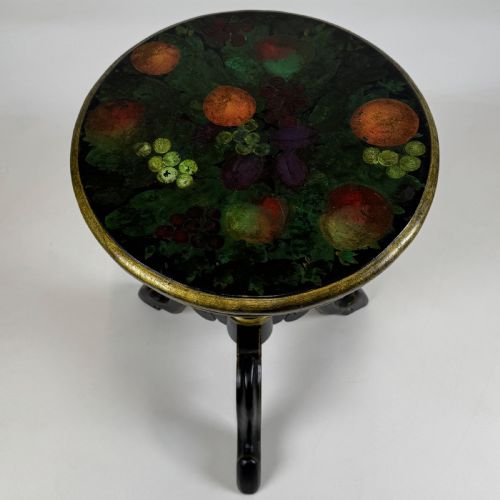 ANTIQUE 20TH CENTURY SMALL PAINTED SIDE TABLE - ADDITIONAL PHOTO 3