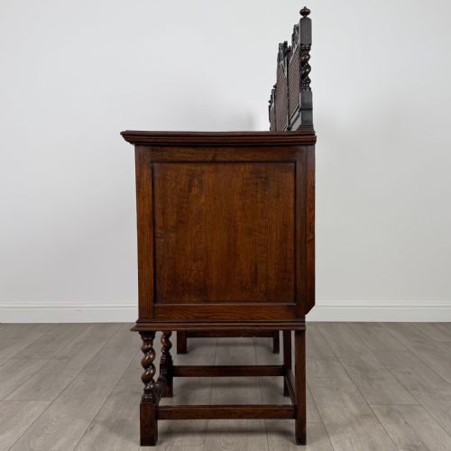ANTIQUE 20TH CENTURY JACOBEAN SIDEBOARD IN OAK - ADDITIONAL PHOTO 3