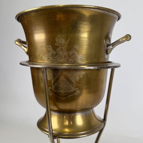 ANTIQUE 19TH CENTURY SILVER PLATED CHAMPAGNE BUCKET ON STAND - ADDITIONAL PHOTO 7