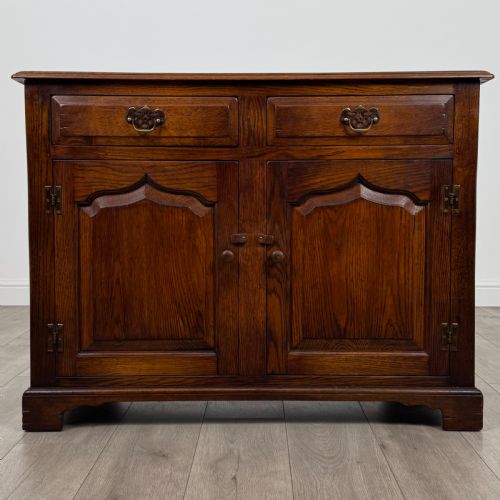 antique 20th century fine quality dresser base in oak - CATEGORY: ANTIQUE SIDEBOARDS - DATED EDWARDIAN