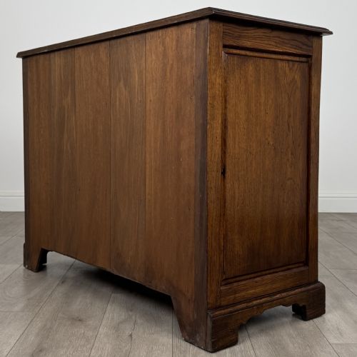 ANTIQUE 20TH CENTURY FINE QUALITY DRESSER BASE IN OAK - ADDITIONAL PHOTO 6