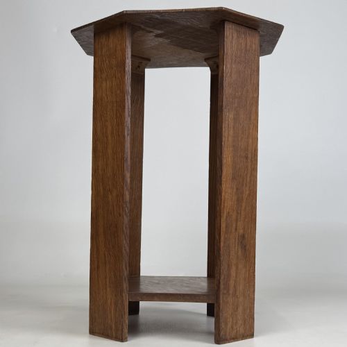 ANTIQUE 20TH CENTURY ART CRAFTS SIDE TABLE IN GOLDEN OAK - ADDITIONAL PHOTO 2