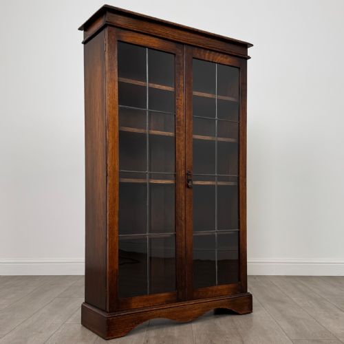 ANTIQUE 20TH CENTURY OAK DISPLAY CABINET OF GOOD QUALITY - ADDITIONAL PHOTO 9