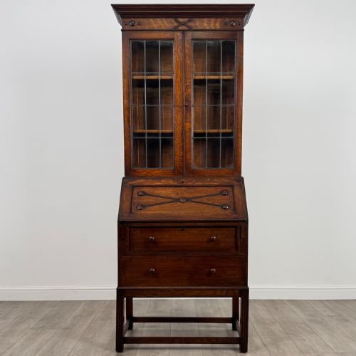 ANTIQUE 20TH CENTURY JACOBEAN STYLE BUREAU BOOKCASE IN OAK - ADDITIONAL PHOTO 1