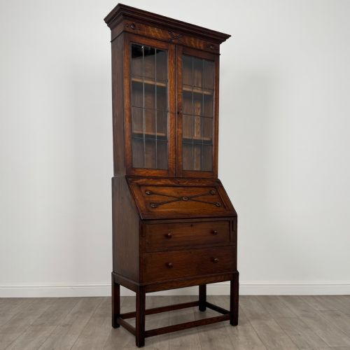ANTIQUE 20TH CENTURY JACOBEAN STYLE BUREAU BOOKCASE IN OAK - ADDITIONAL PHOTO 9