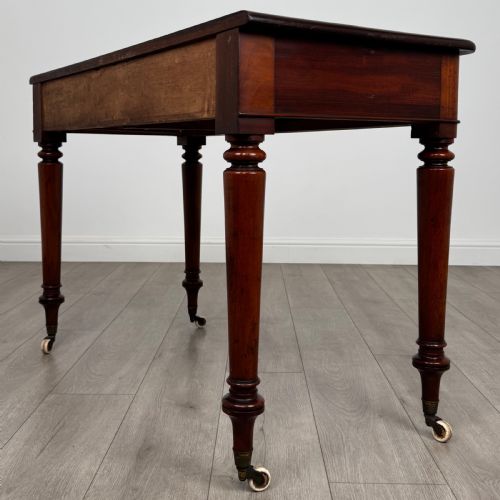 ANTIQUE 19TH CENTURY GOOD QUALITY WRITING TABLE IN MAHOGANY - ADDITIONAL PHOTO 5