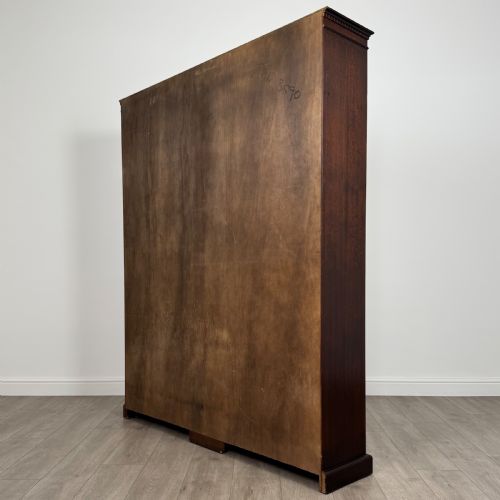 ANTIQUE 20TH CENTURY LARGE OPEN BOOKCASE IN MAHOGANY - ADDITIONAL PHOTO 6