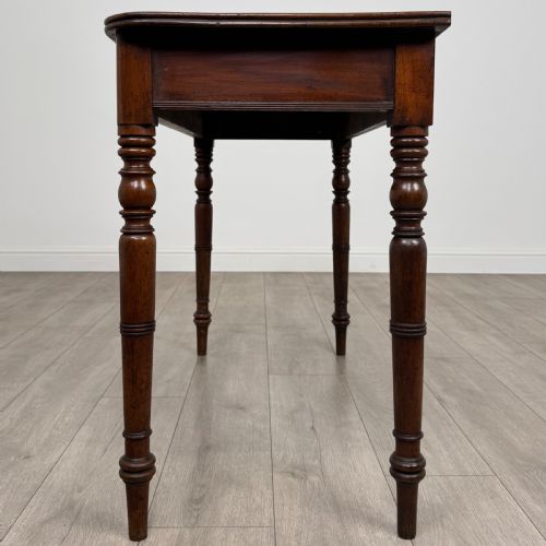ANTIQUE 19TH CENTURY GOOD QUALITY SIDE TABLE IN MAHOGANY - ADDITIONAL PHOTO 2