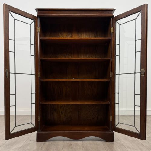 ANTIQUE 20TH CENTURY GOOD QUALITY DISPLAY CABINET IN OAK - ADDITIONAL PHOTO 1