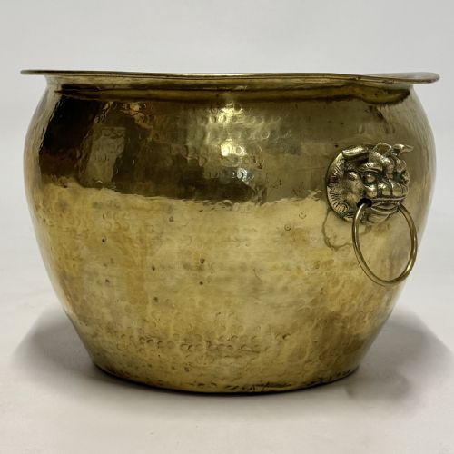 antique 19th century decorative brass planter - CATEGORY: ANTIQUE METAL - DATED VICTORIAN