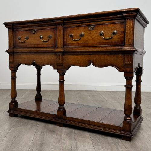 ANTIQUE 20TH CENTURY FINE QUALITY DRESSER BASE IN OAK - ADDITIONAL PHOTO 1