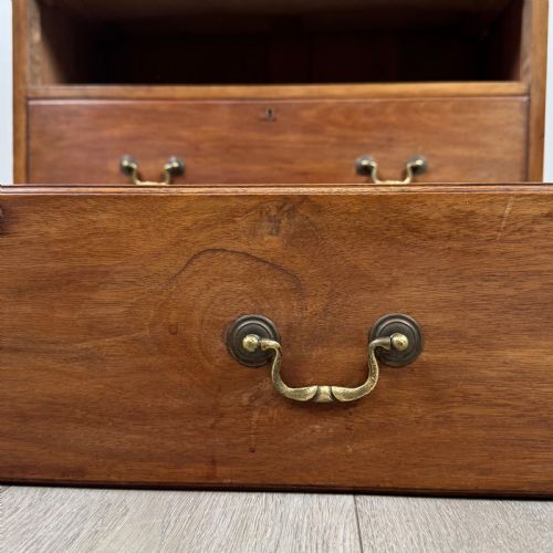 ANTIQUE 19TH CENTURY GOOD QUALITY MAHOGANY CHEST OF DRAWERS - ADDITIONAL PHOTO 11