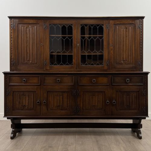 ANTIQUE 20TH CENTURY GOOD QUALITY LINENFOLD DRESSER IN OAK - ADDITIONAL PHOTO 1