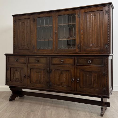 ANTIQUE 20TH CENTURY GOOD QUALITY LINENFOLD DRESSER IN OAK - ADDITIONAL PHOTO 3