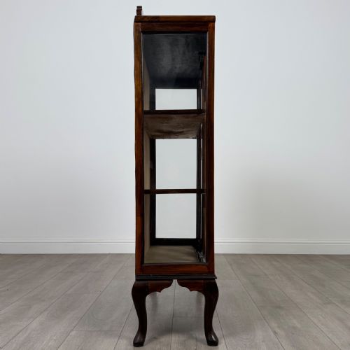 ANTIQUE 20TH CENTURY DISPLAY CABINET IN MAHOGANY - ADDITIONAL PHOTO 8