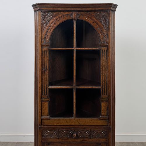 ANTIQUE 20TH CENTURY GOOD QUALITY CORNER CABINET IN OAK - ADDITIONAL PHOTO 4