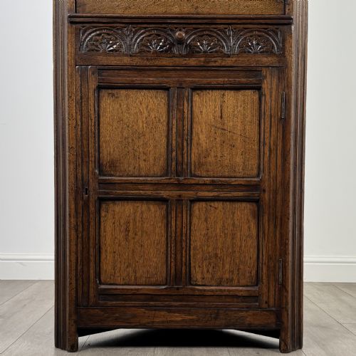 ANTIQUE 20TH CENTURY GOOD QUALITY CORNER CABINET IN OAK - ADDITIONAL PHOTO 5