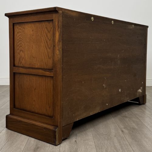 ANTIQUE 20TH CENTURY GOOD QUALITY SIDEBOARD IN OAK - ADDITIONAL PHOTO 4