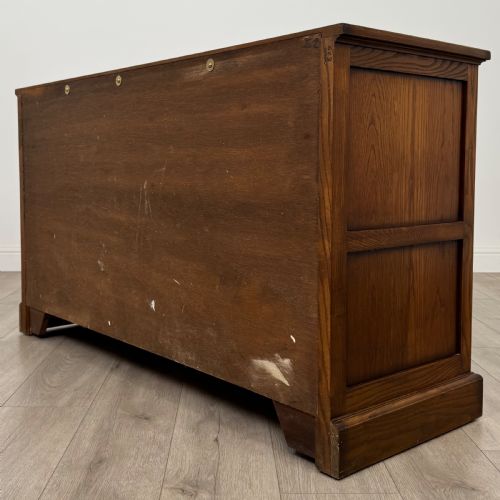 ANTIQUE 20TH CENTURY GOOD QUALITY SIDEBOARD IN OAK - ADDITIONAL PHOTO 6