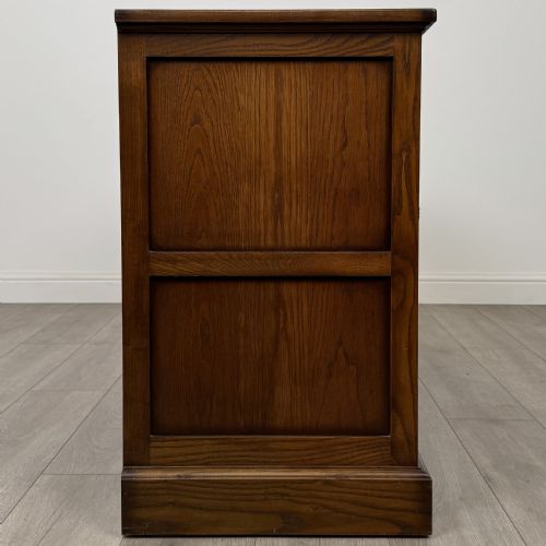 ANTIQUE 20TH CENTURY GOOD QUALITY SIDEBOARD IN OAK - ADDITIONAL PHOTO 7