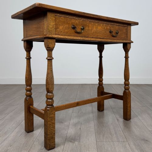 ANTIQUE 20TH CENTURY FINE QUALITY SIDE TABLE IN GOLDEN OAK - ADDITIONAL PHOTO 8