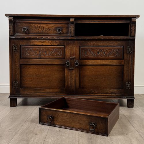 ANTIQUE 20TH CENTURY GOOD QUALITY SIDEBOARD IN OAK - ADDITIONAL PHOTO 10