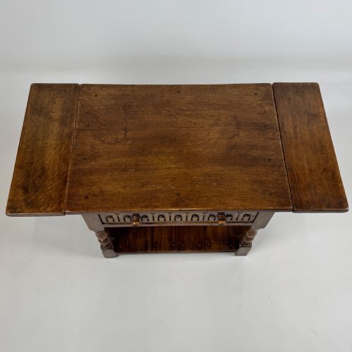 ANTIQUE 20TH CENTURY GOOD QUALITY DROP LEAF COFFEE TABLE IN OAK - ADDITIONAL PHOTO 14