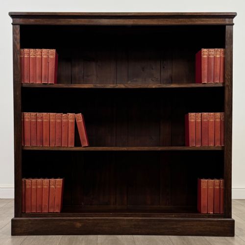 antique 20th century good quality open bookcase in oak - CATEGORY: ANTIQUE BOOKCASES - DATED EDWARDIAN