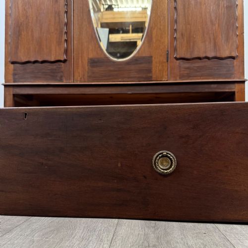 ANTIQUE 20TH CENTURY GOOD QUALITY WARDROBE IN MAHOGANY - ADDITIONAL PHOTO 10